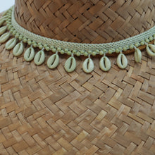 STRAW HAT - LT. GREEN COWRIE SHELL TRIM